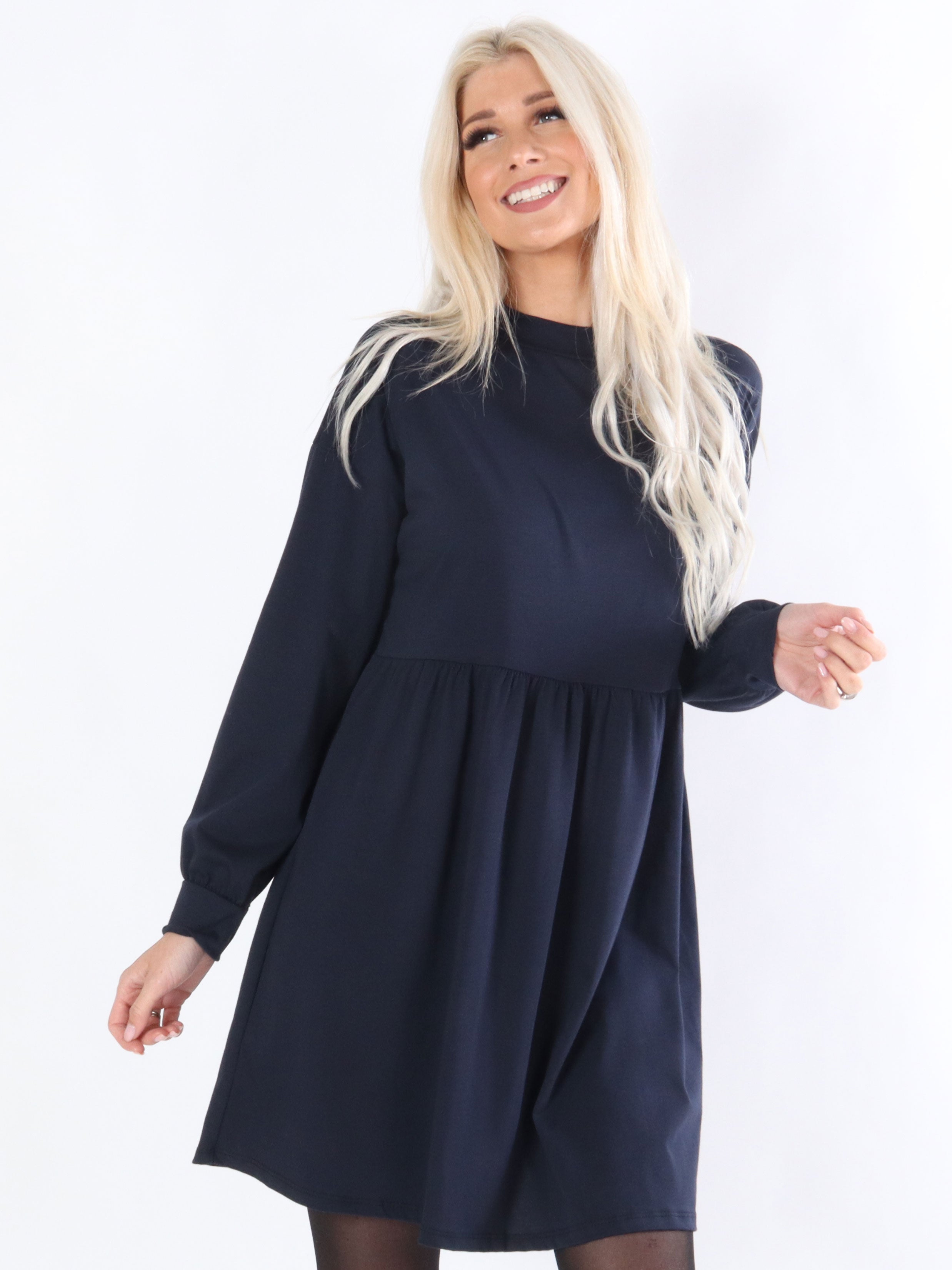 Saga - Armygrøn langærmet bluse med lynlås ved brystet